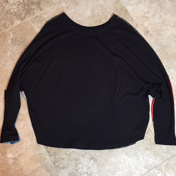 VOLT Design Sweater Metisse #384 Art Design Top Unique Sweater NWT - Picture 2 of 4